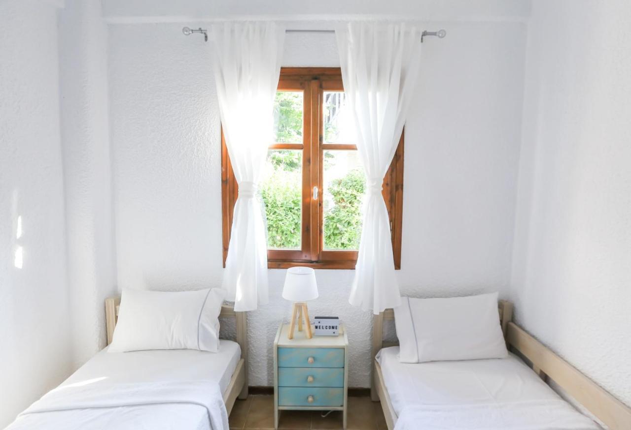 Beachfront Deluxe Apt. Pefkochori Exterior foto